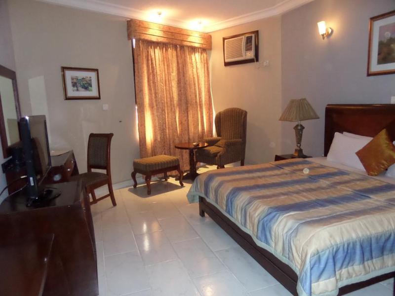 Royal Kaft Hotel Ikorodu Dış mekan fotoğraf